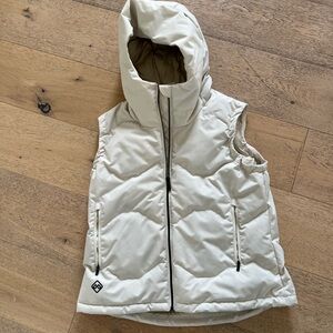 Kathmandu Frisco Hooded Down Vest - Natural